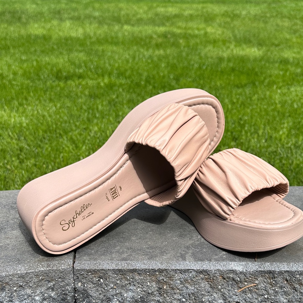 Seychelles Blush Ruched Platform Slide Mules